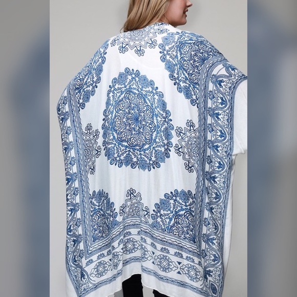 LAST 1 Gorgeous Padme Intricate Print Kimono Cardi - Picture 6 of 6